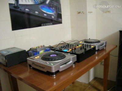 Our MEMBERS can Enlarge : Consolle Dj Federix 9
